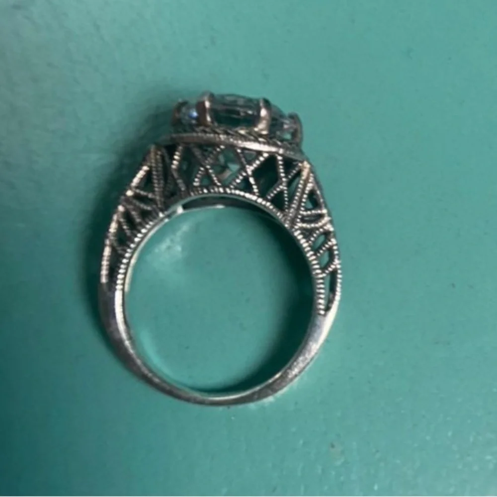 Antique reproduction ring - Picture 7 of 12